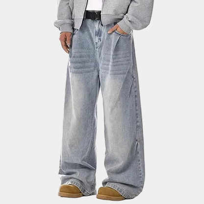 Oversized Washed Blue Jeans